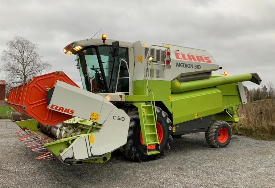 2003 Claas Medion 310